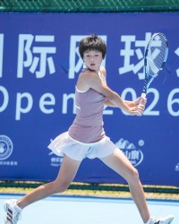 宝威体育官方网站-恭喜！中国女网14岁新星闪耀成人赛蜕变：追赶郑钦文王欣瑜？